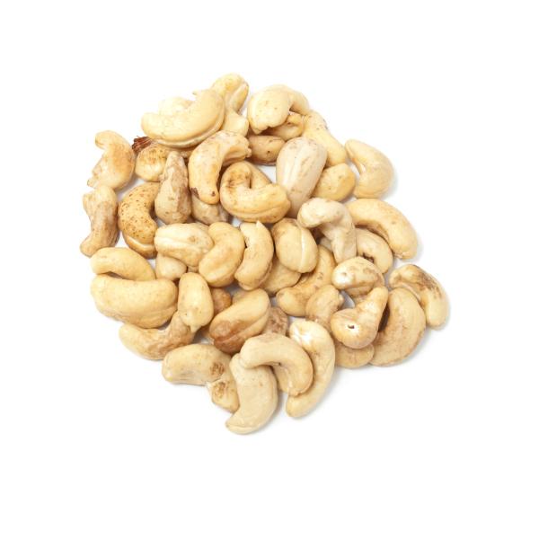 Organic cashew nuts